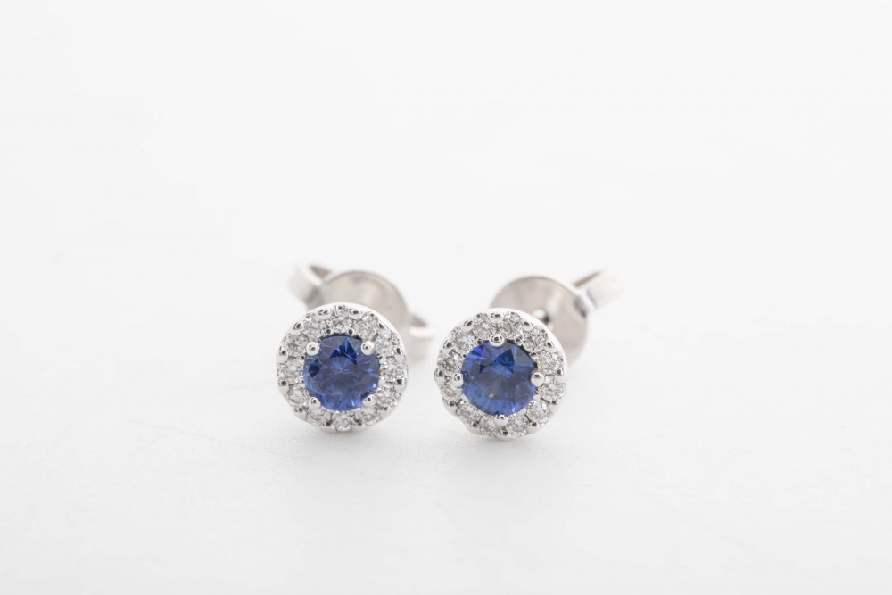 Aretes con zafiros y diamantes