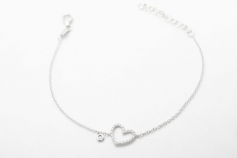 Pulsera corazón con diamantes