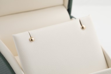 Aretes lenteja de bebé