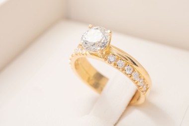 Anillo de compromiso con diamante 1.17Ct.