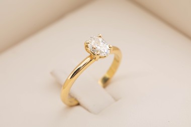 Anillo de compromiso con diamante 0.70ct