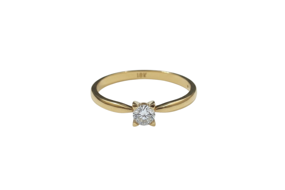 Anillo de compromiso con brillante de 0.19ct
