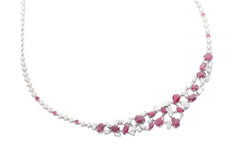 Collar rubís y diamantes
