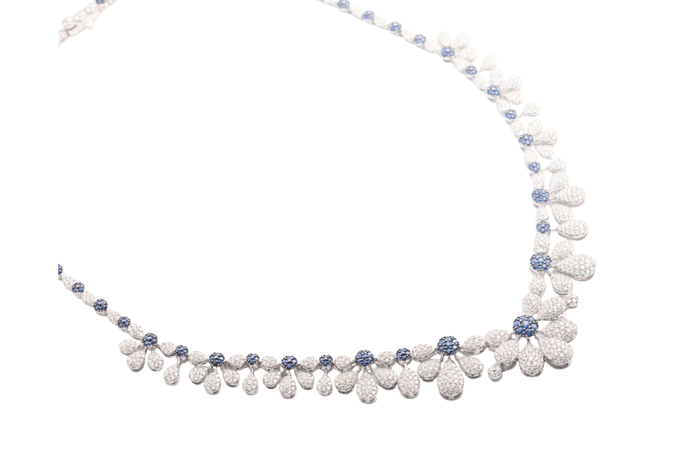 Collar con brillantes y zafiros