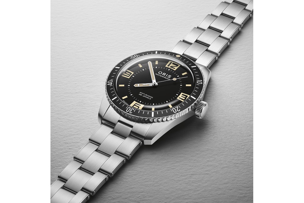 60th Anniversary Edition    40mm