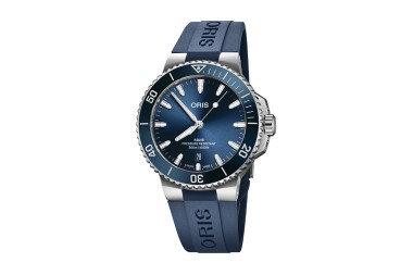 Aquis Date 41,5mm