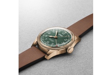 Big Crown Pointer Date 80th Anniversary Edition 40mm