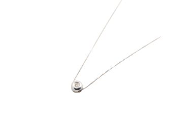 Collar en oro blanco con brillante