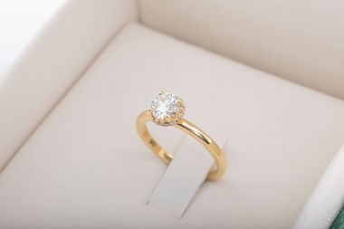 Anillo de compromiso 0.90ct.
