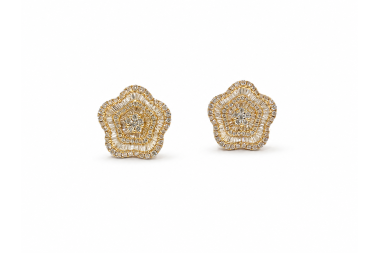 Aretes de flores con diamantes
