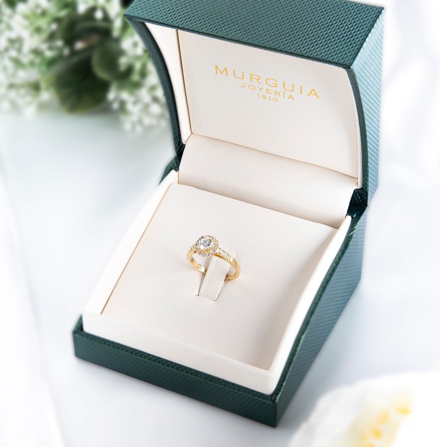 Anillo de compromiso