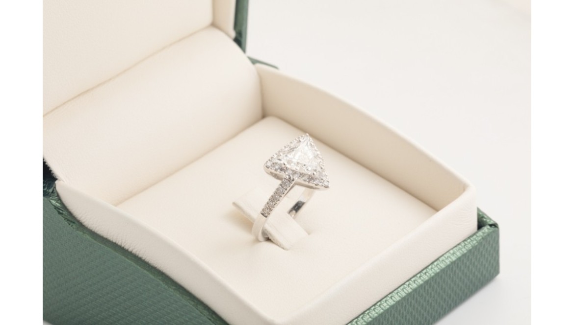 Diamante Certificado GIA: Garantía de Autenticidad, Calidad y Confianza Diamante Certificado GIA: Garantía de Autenticidad, Calidad y Confianza