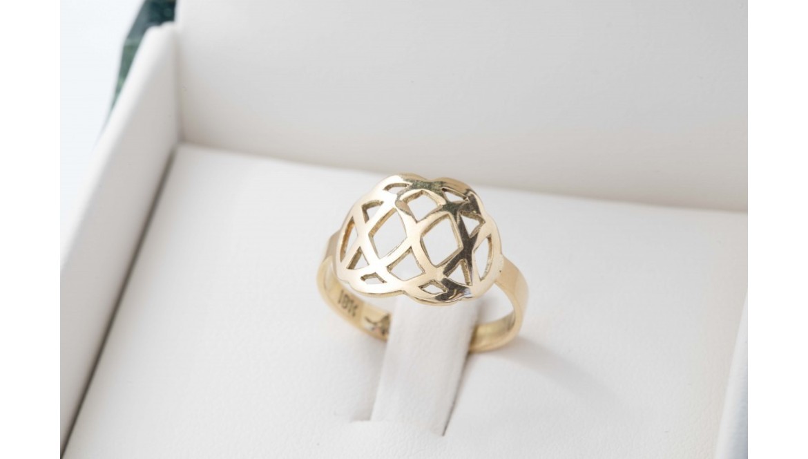 Modelos de anillos para dama: de lo tradicional a lo moderno