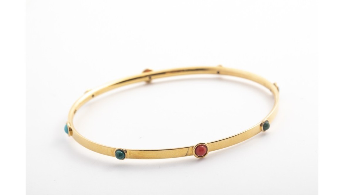 Reluce tu estilo con una pulsera en oro amarillo