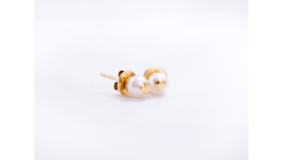 Aretes de perlas: un clásico atemporal de la joyería Aretes de perlas: un clásico atemporal de la joyería