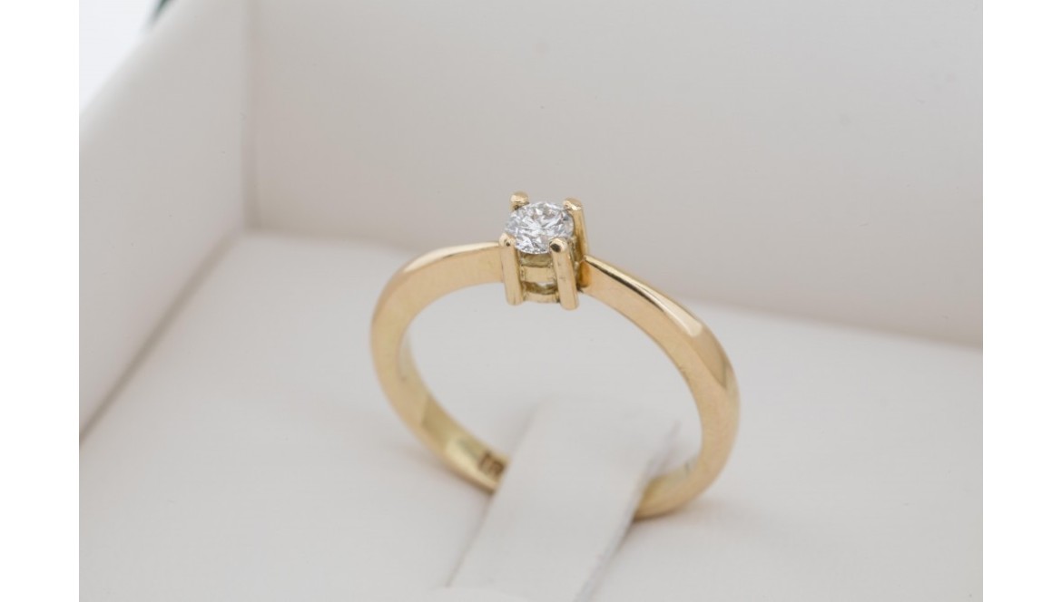 Modelos de anillos de compromiso para mujer: elegancia en el detalle Modelos de anillos de compromiso para mujer: elegancia en el detalle