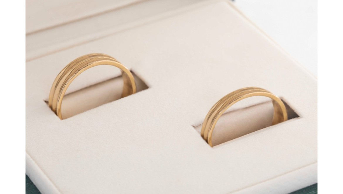 Características de las sortijas con brillante para matrimonio Características de las sortijas con brillante para matrimonio