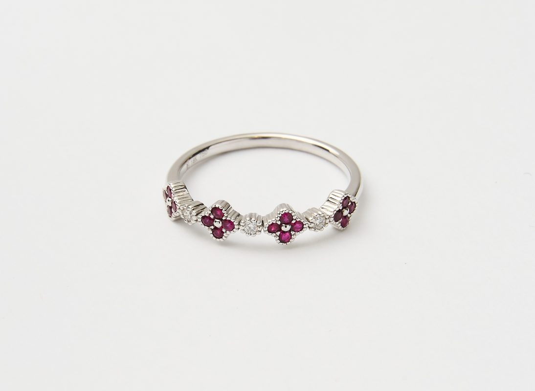 SORTIJA BRILLANTES Y RUBIES