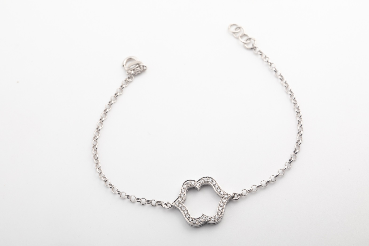 Pulsera con brillantes