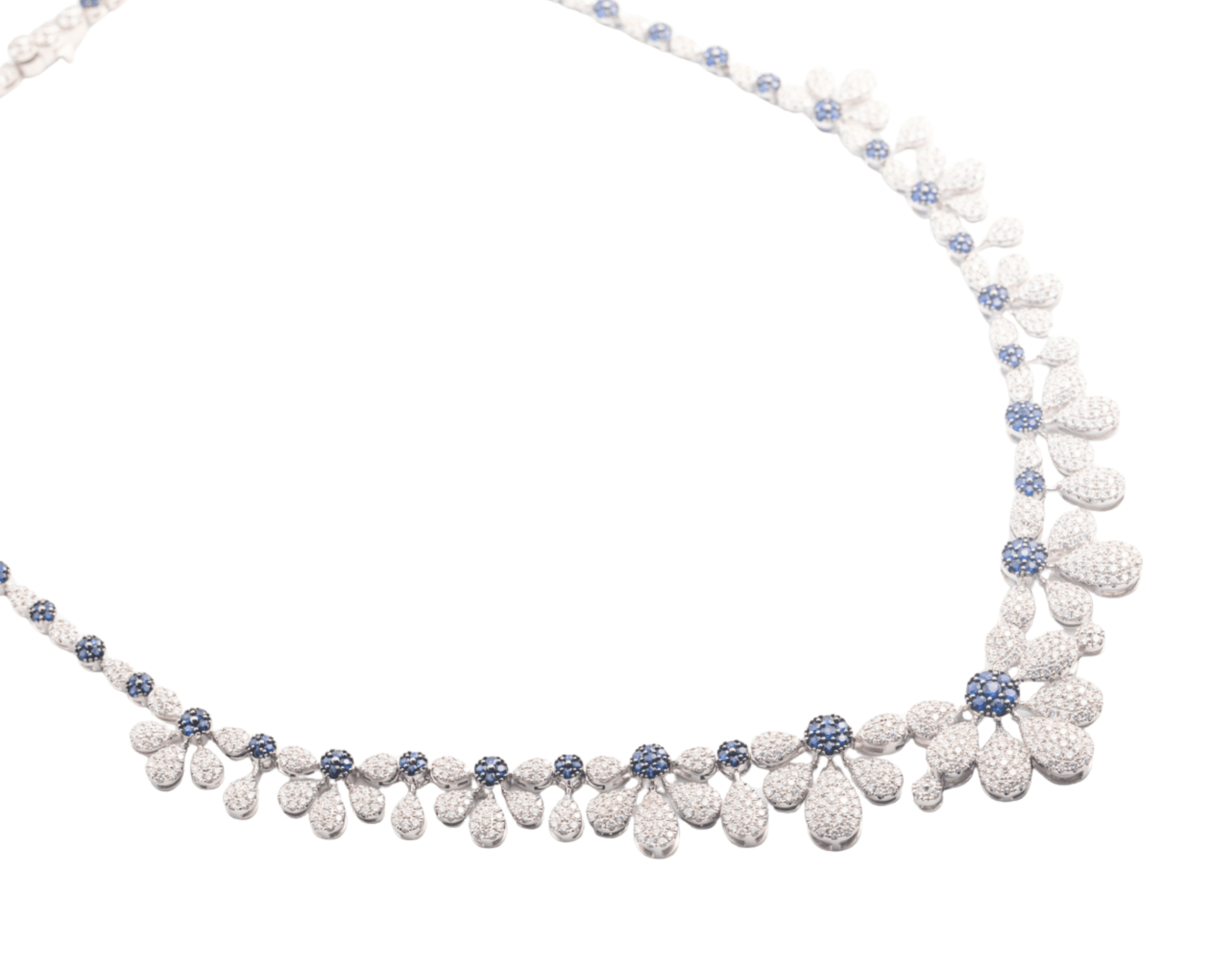 Collar con brillantes y zafiros