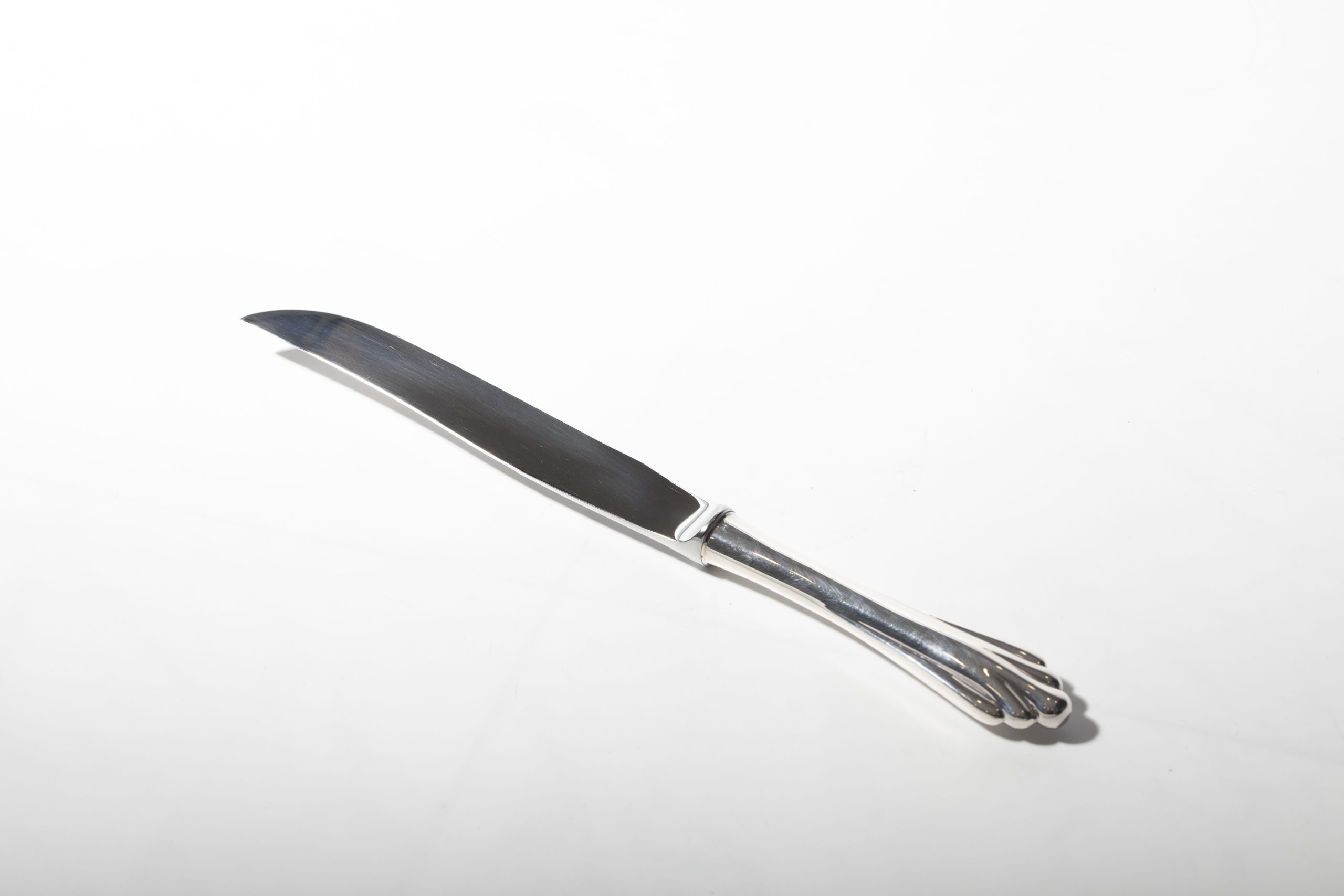 CUCHILLO PARA ASADO MODELO INGLÉS