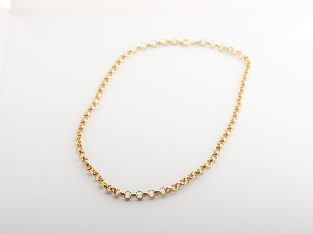 Collar en oro amarillo