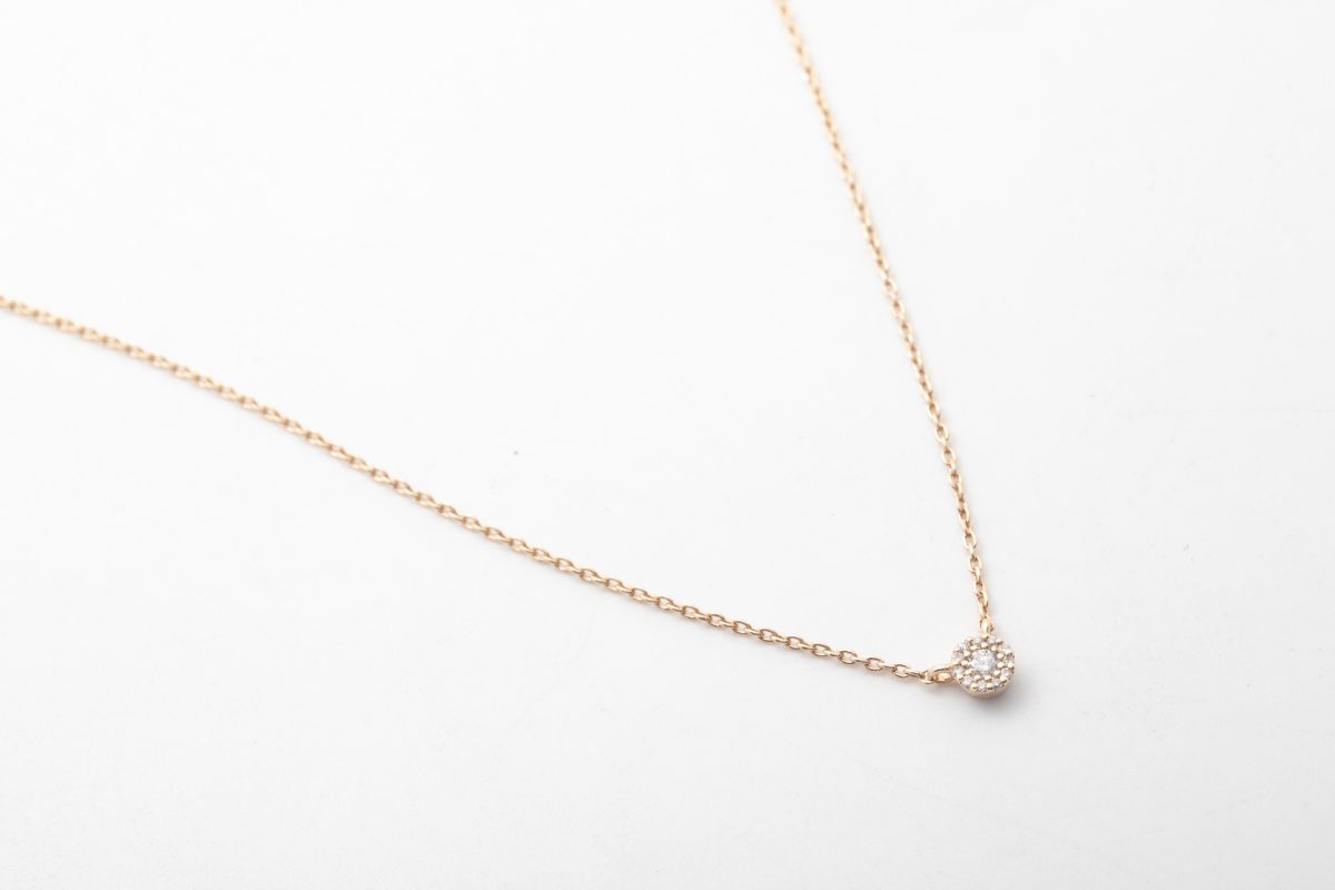COLLAR CON BRILLANTES