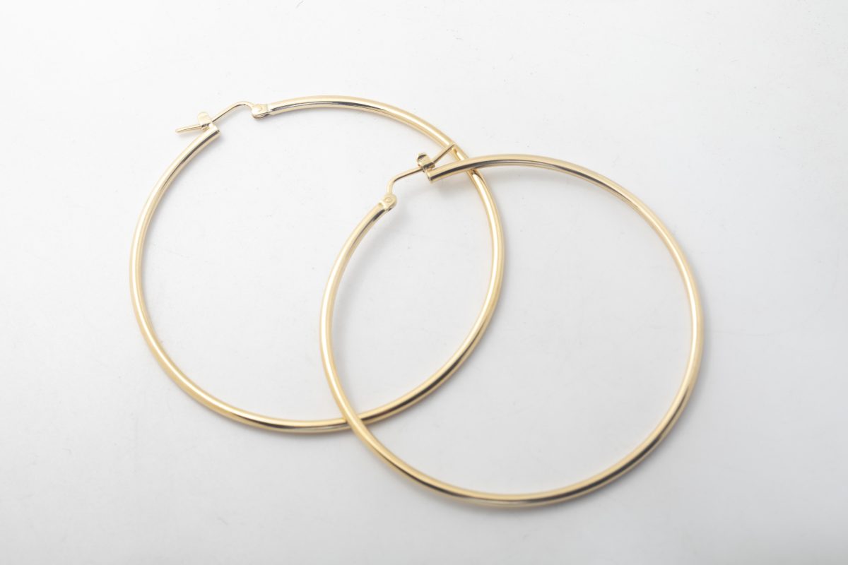 Argollas grandes de oro amarillo