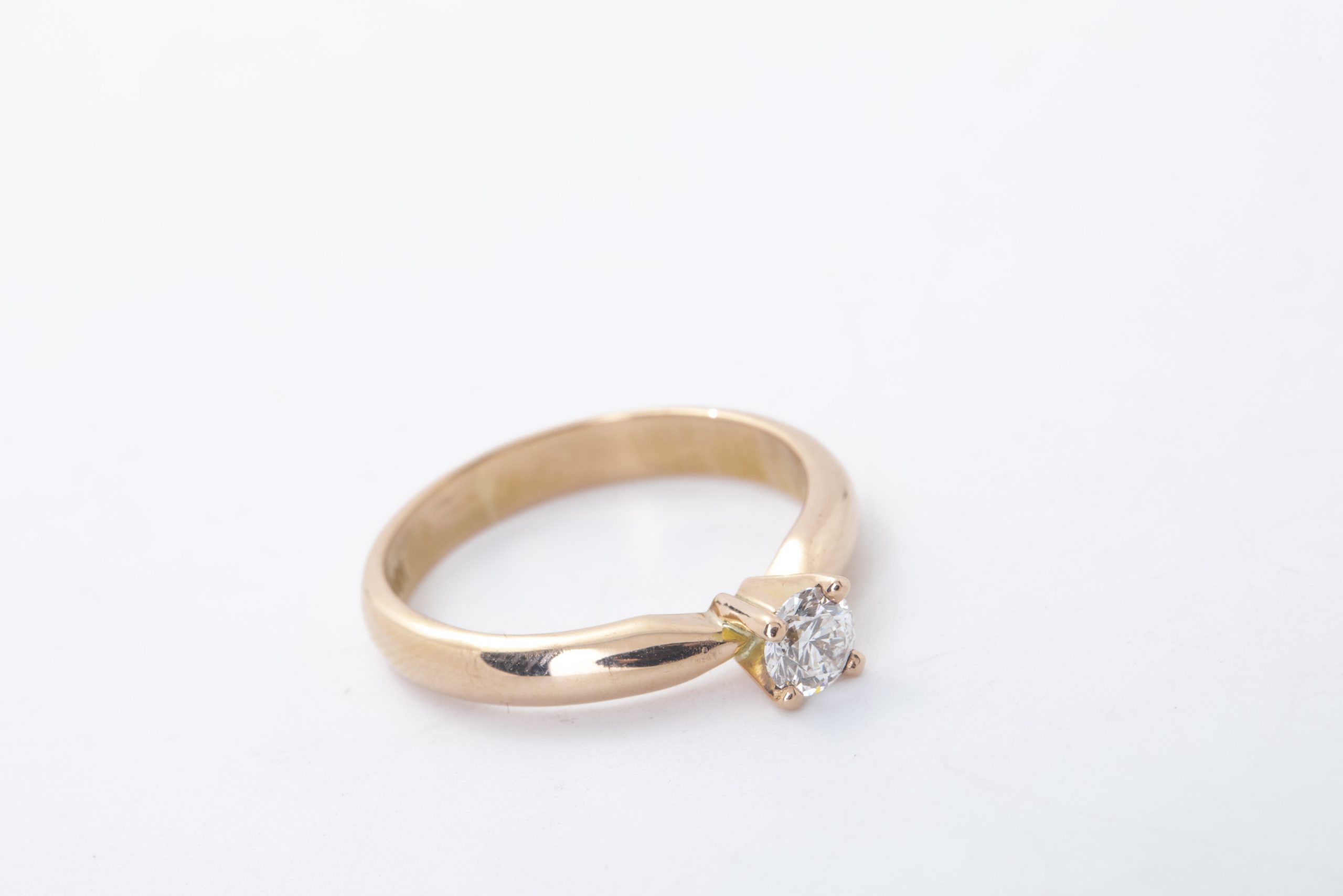 Anillo de compromiso Janice con diamante 0.27Ct