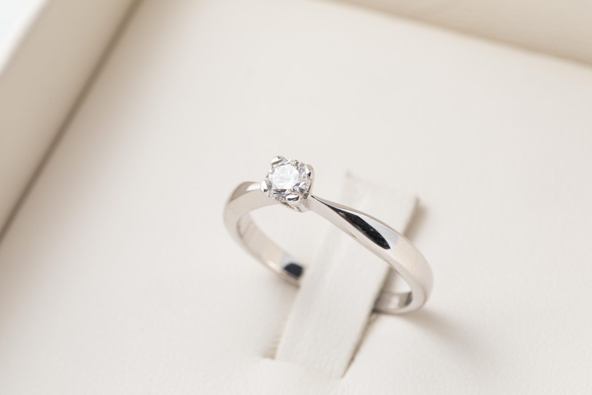 Anillo de compromiso con diamante 0.27ct