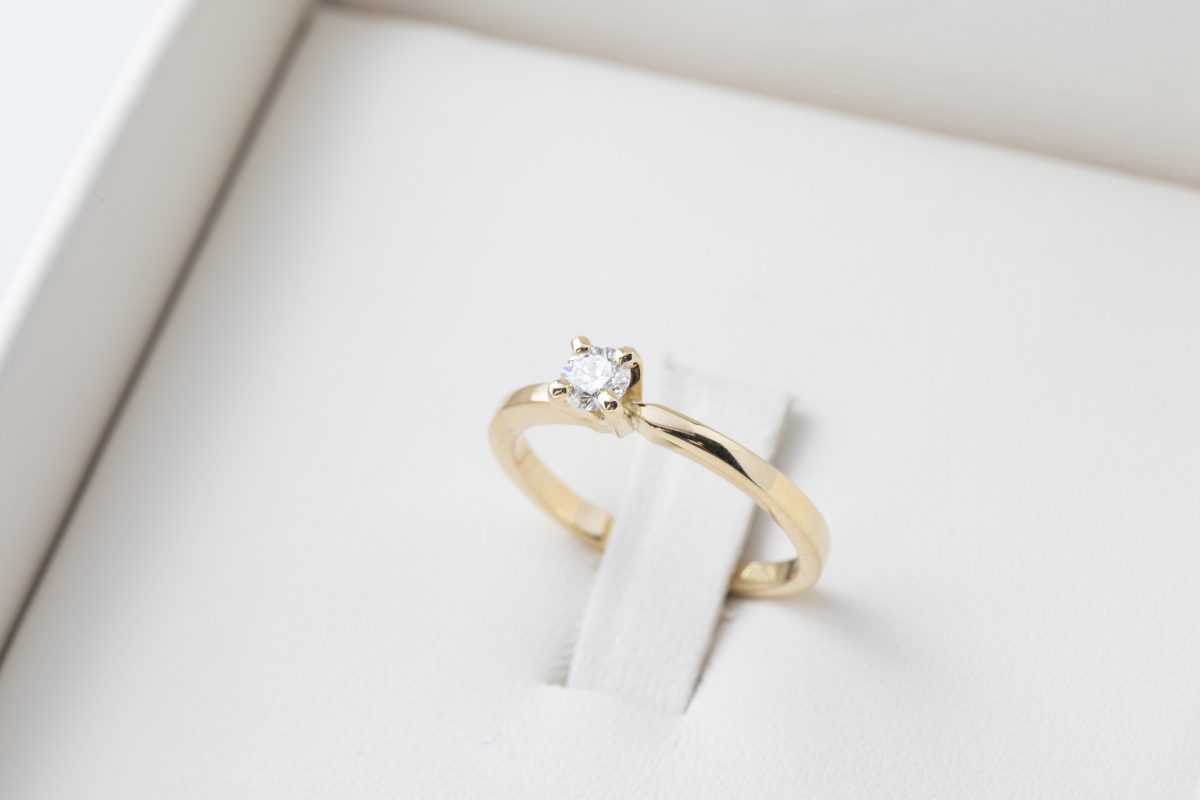 Anillo de compromiso con diamante 0.21ct