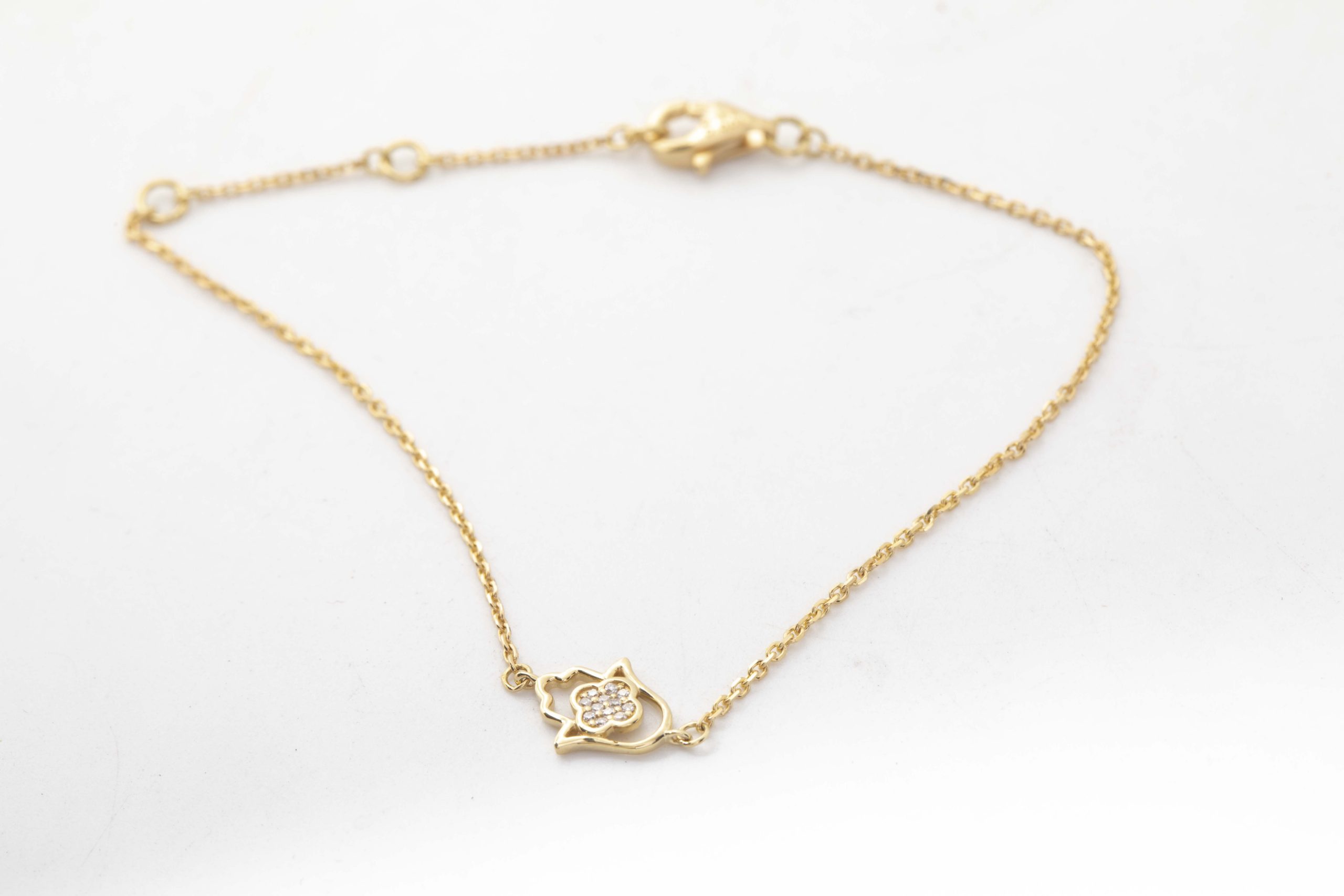 Pulsera mano de Fátima con brillantes