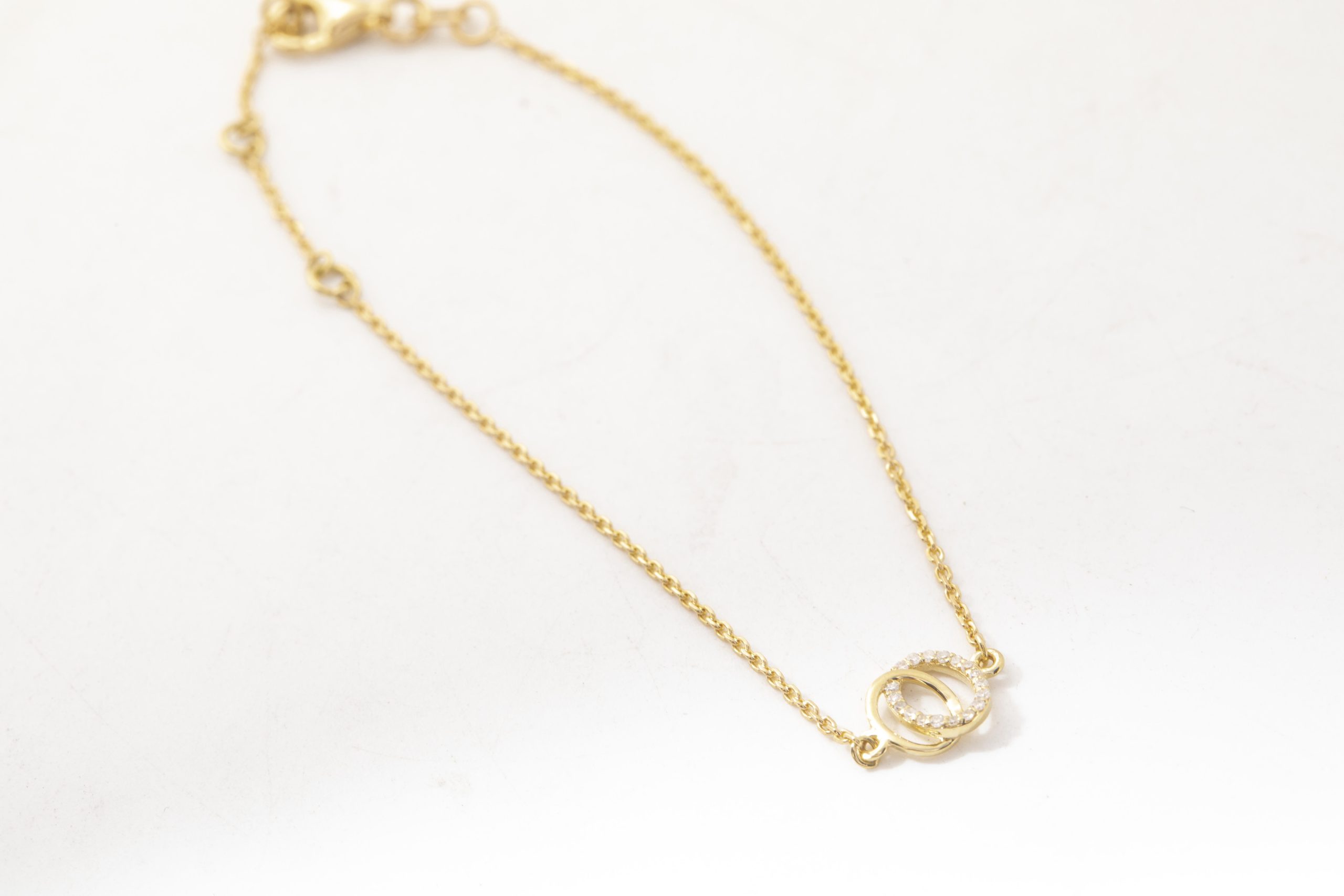 Pulsera círculos con brillantes