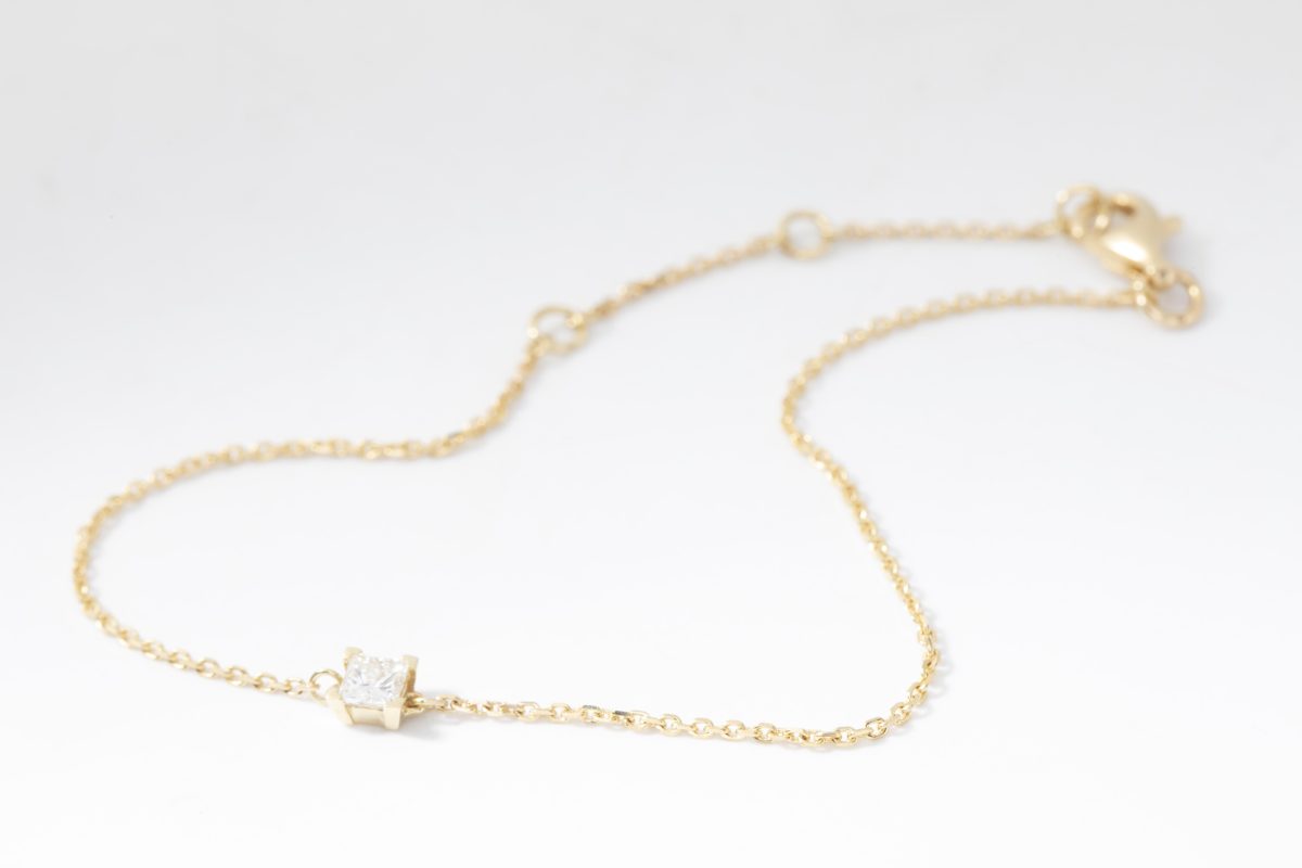 PULSERA ORO CON DIAMANTE
