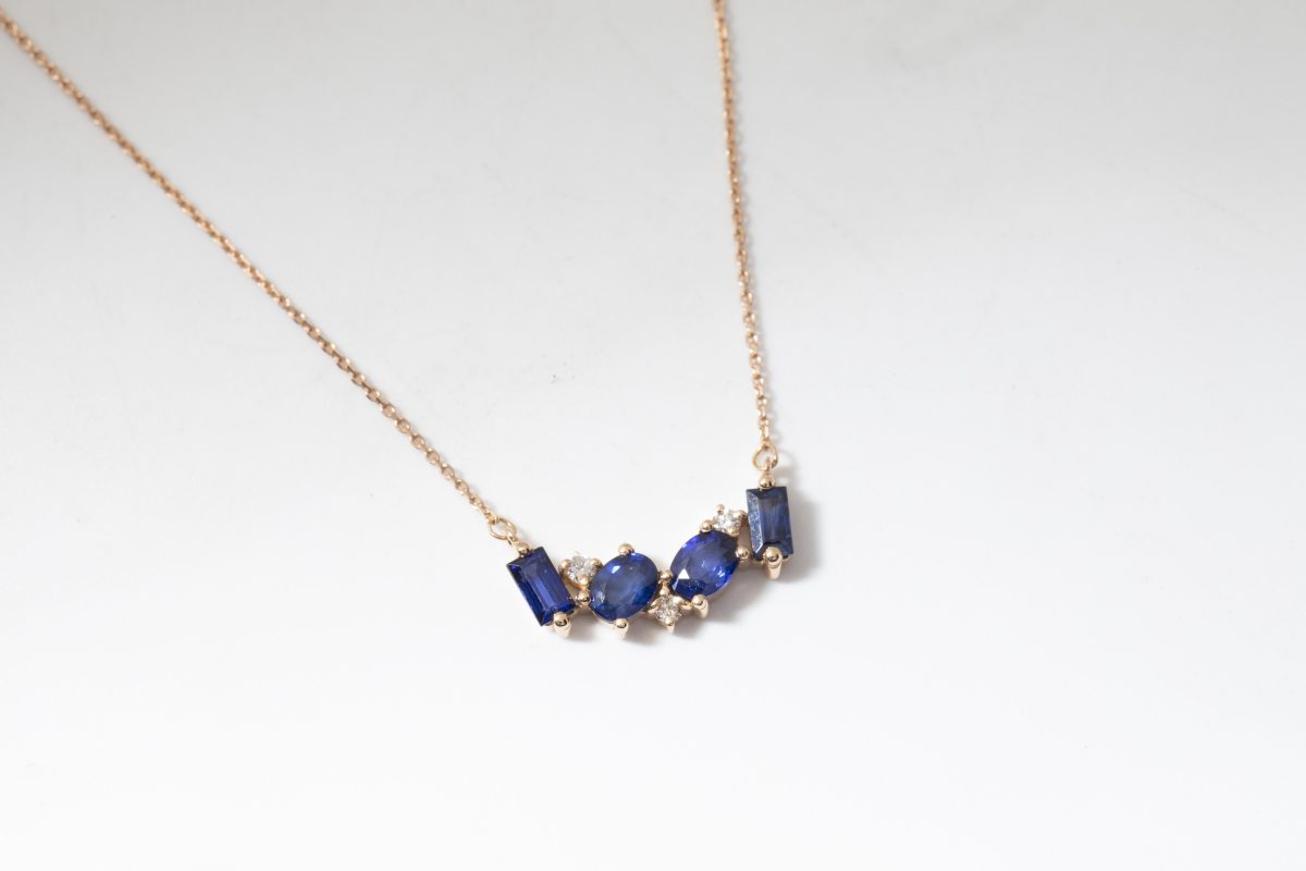 COLLAR CON BRILLANTES