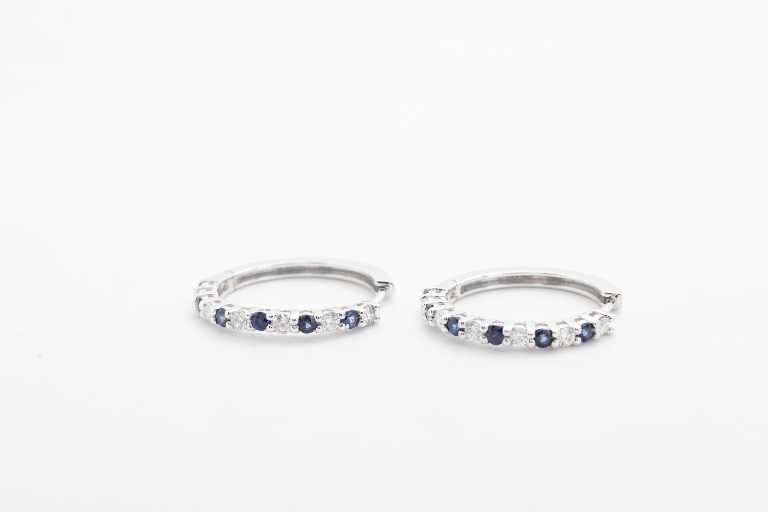 Argollas con zafiros y diamantes