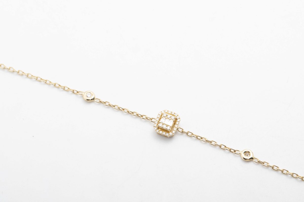 Pulsera con diamantes en oro amarillo