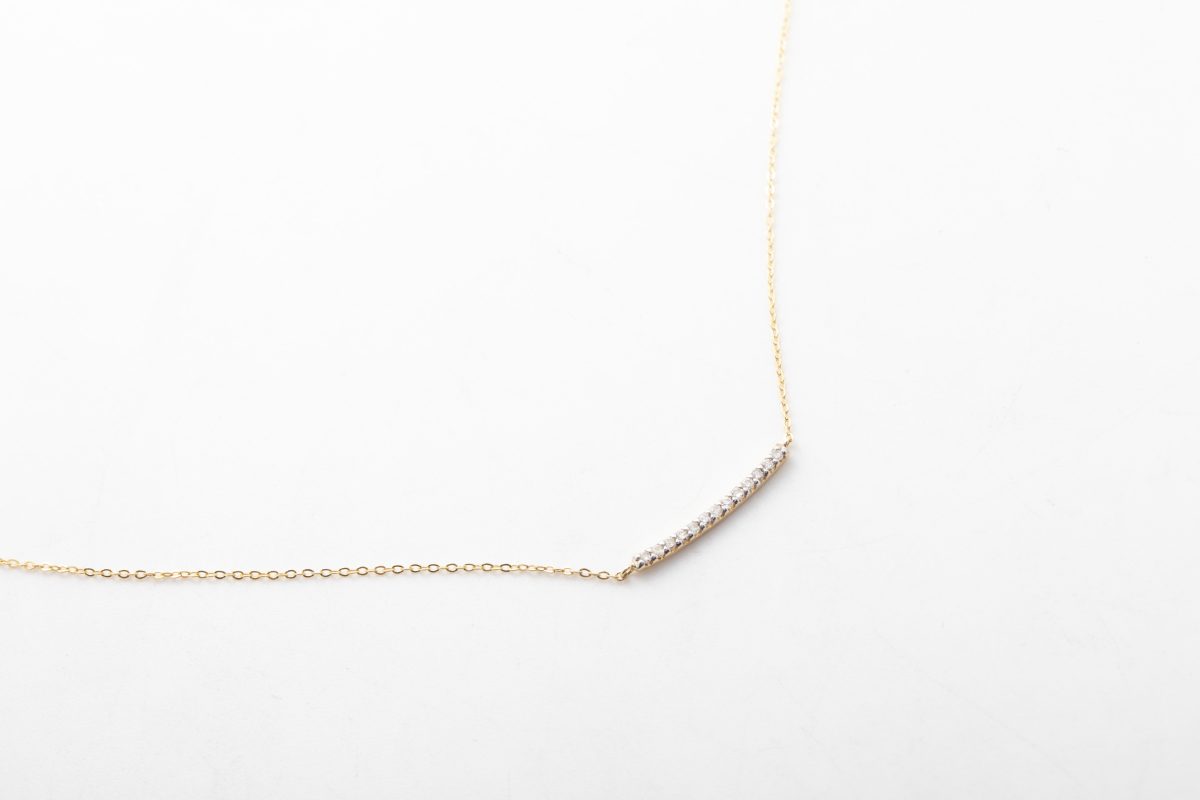 Collar con diamantes