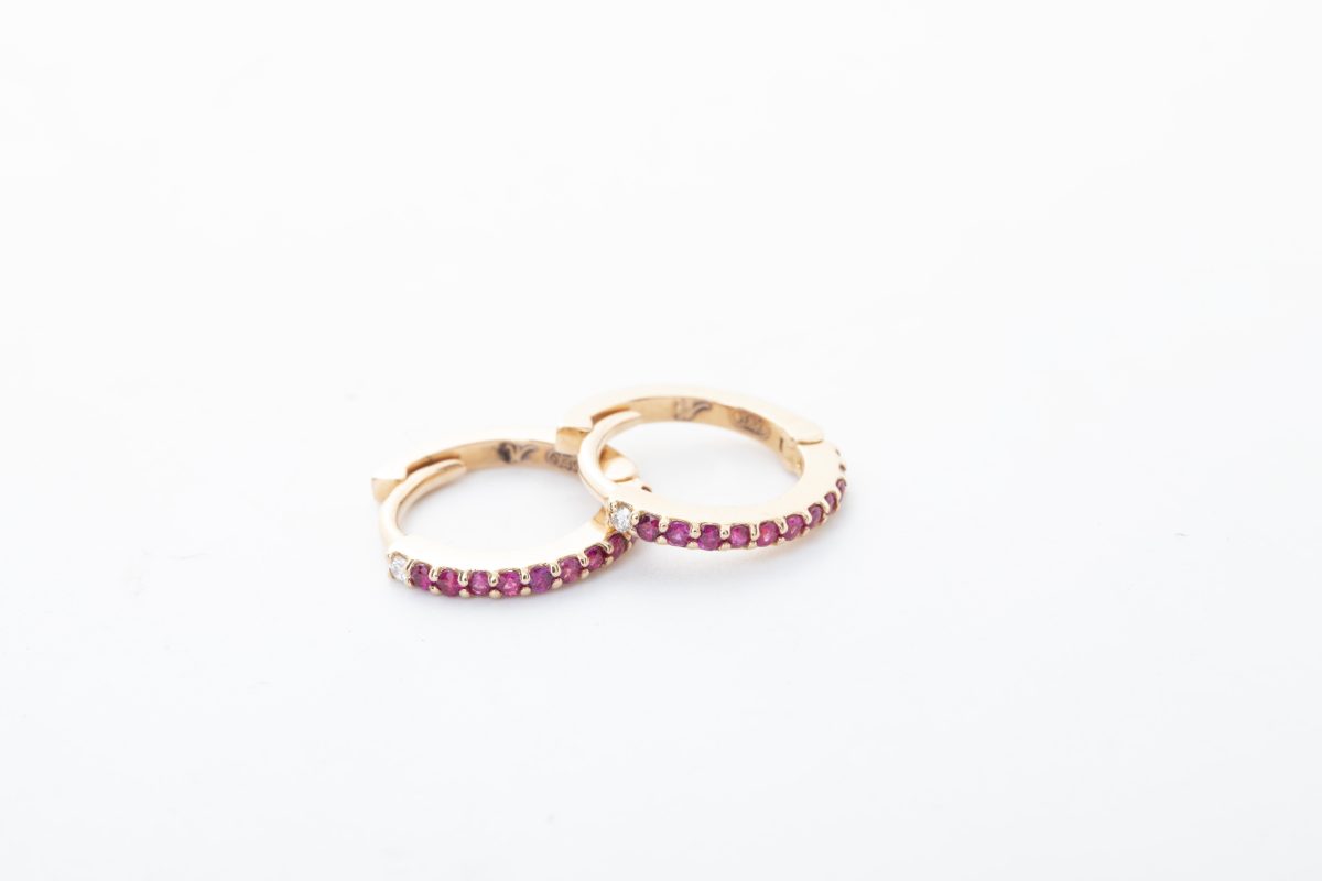 Argollas con rubís