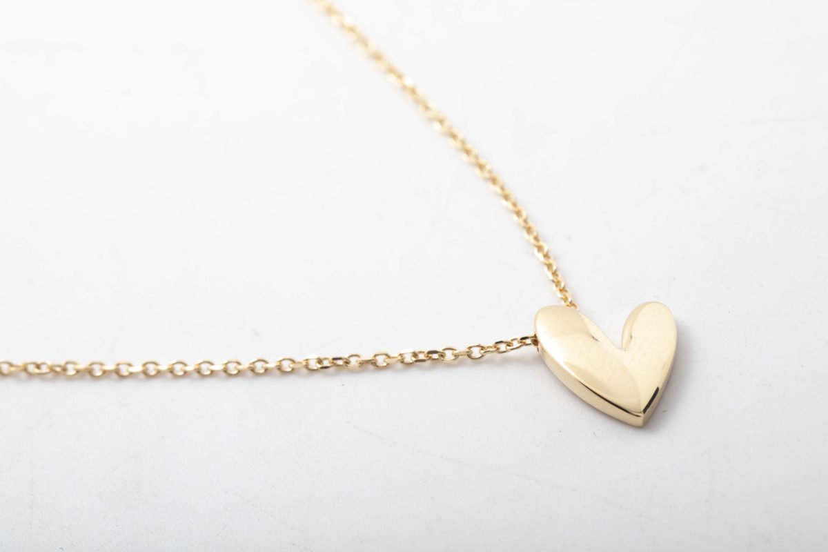 Collar corazón en oro amarillo
