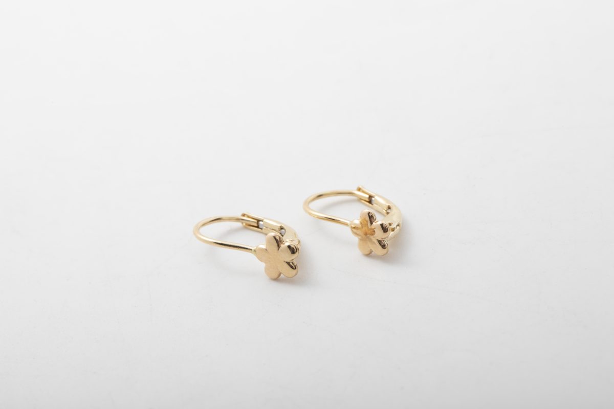 Argollas flor para niña