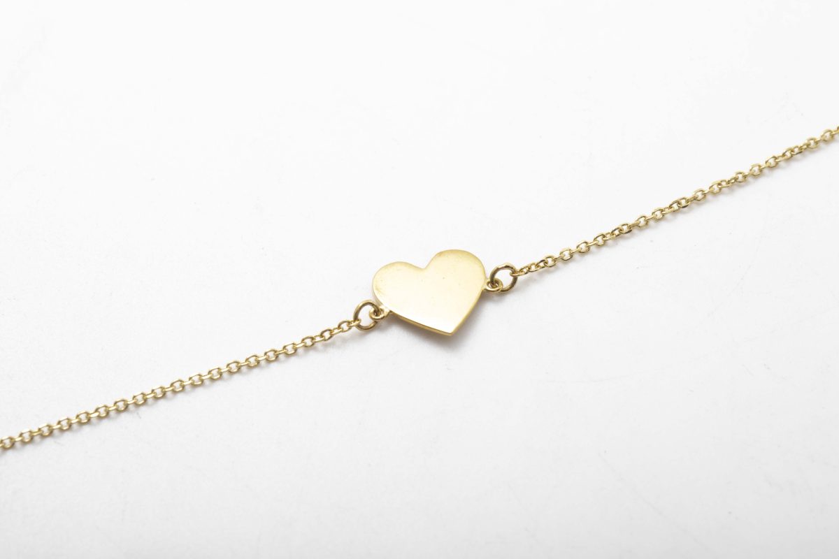 Pulsera corazón en oro amarillo