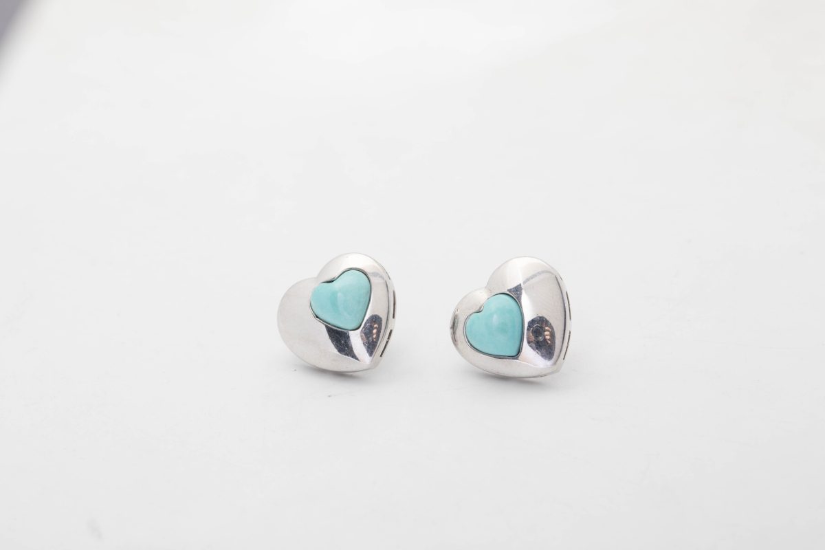 Aretes corazón con turquesas