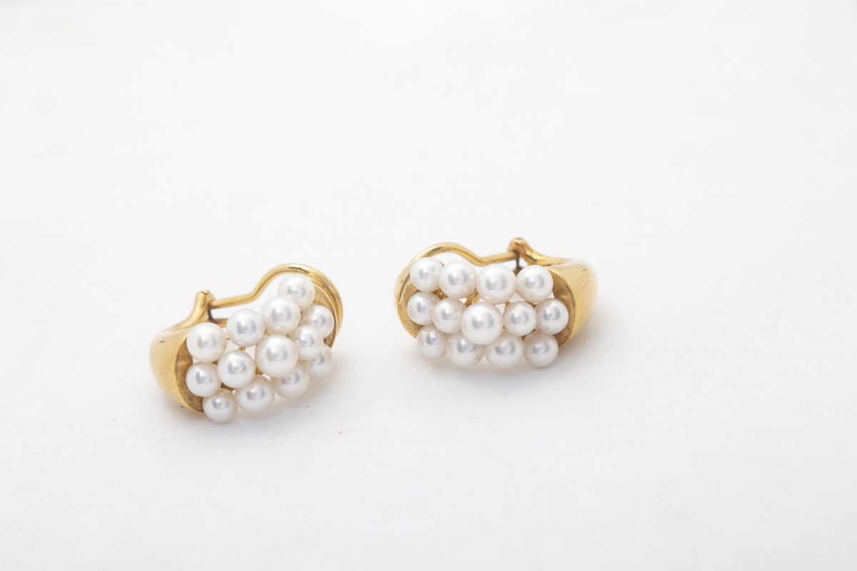 Aretes argollas con perlas