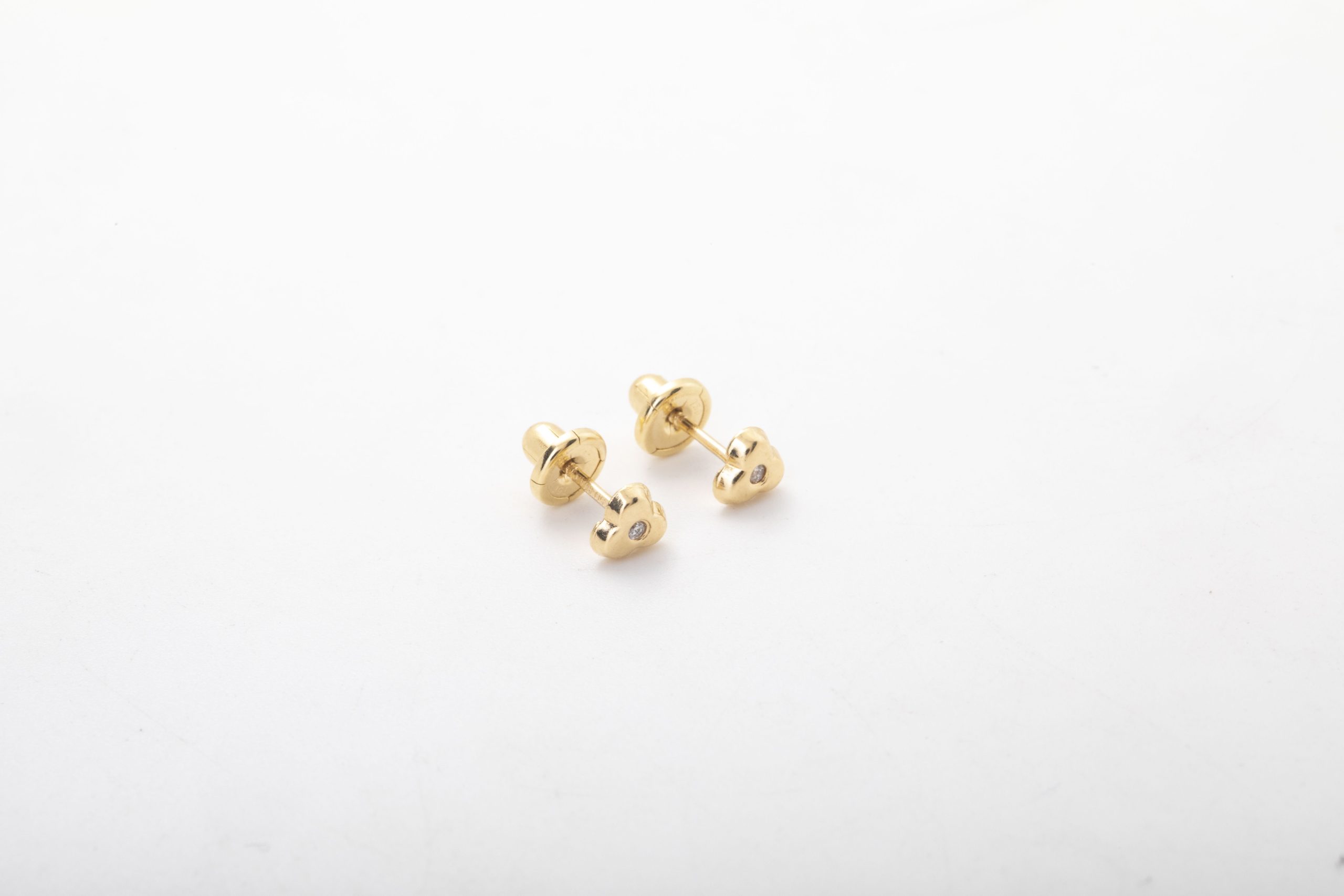 Par de aretes trebol