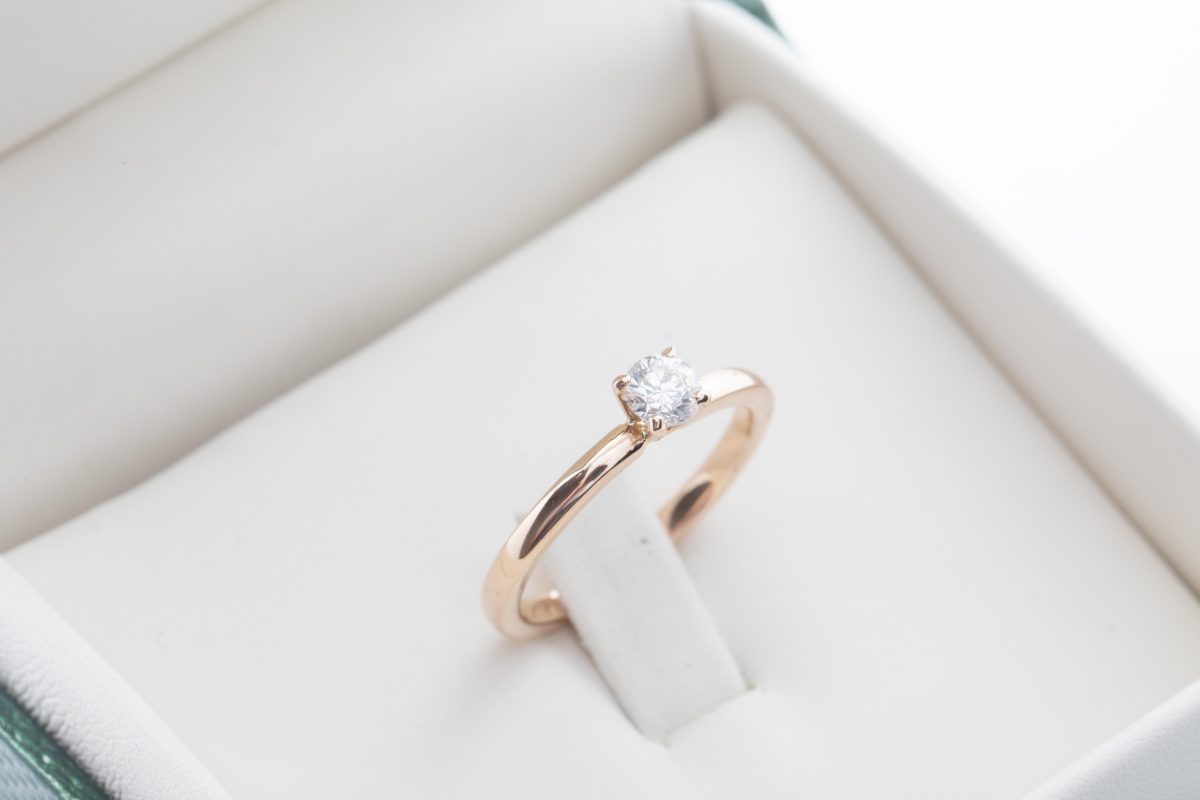 Anillo de compromiso con diamante 0.32Ct