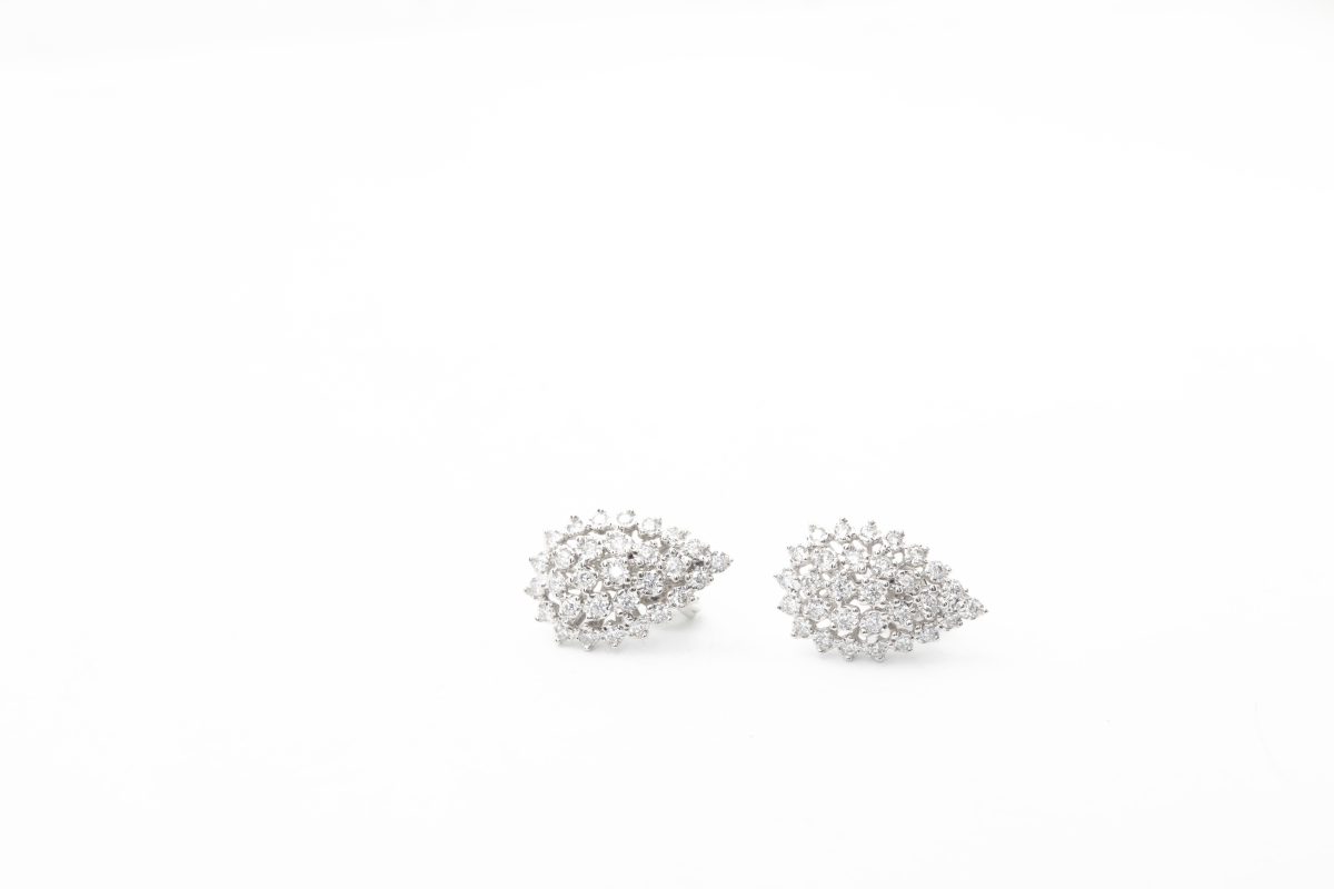 ARETES CON BRILLANTES