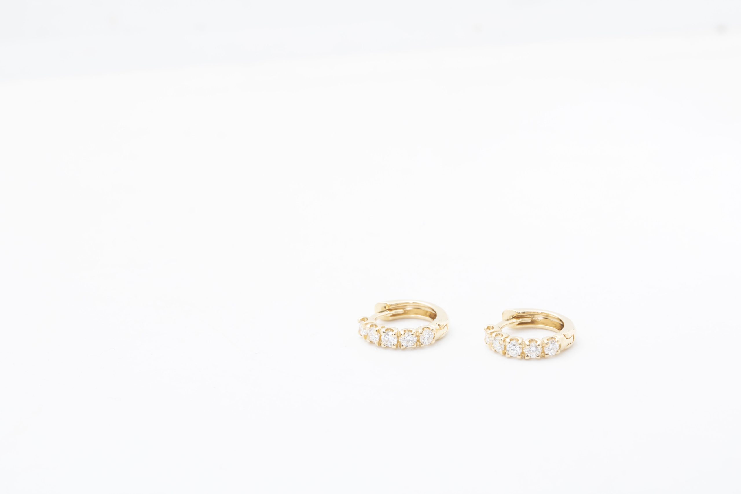 ARETES CON BRILLANTES
