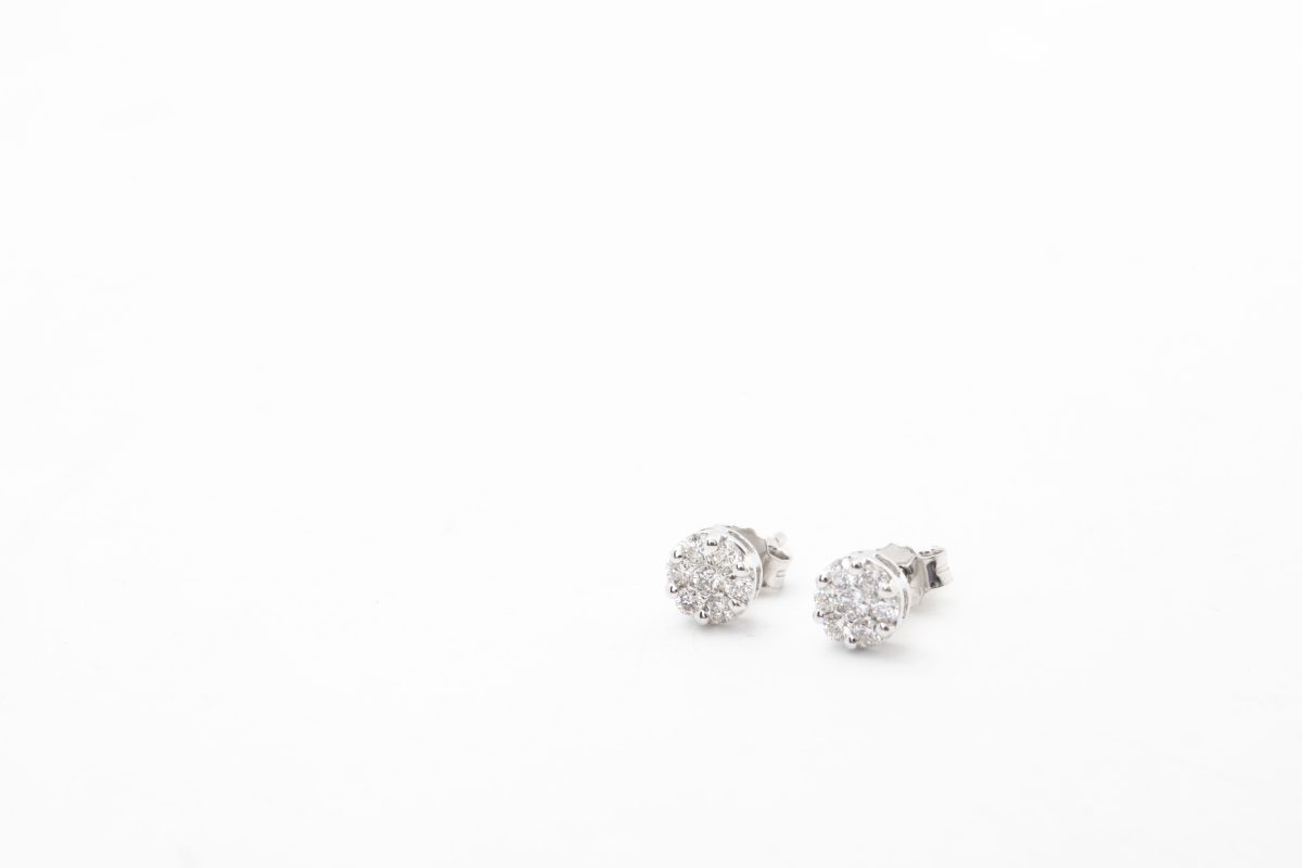 ARETES CON BRILLANTES