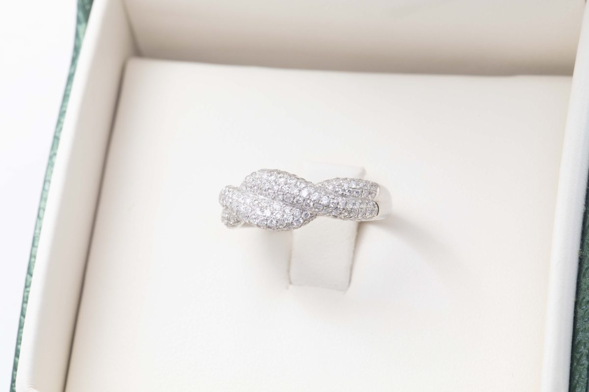 SORTIJA CON BRILLANTES